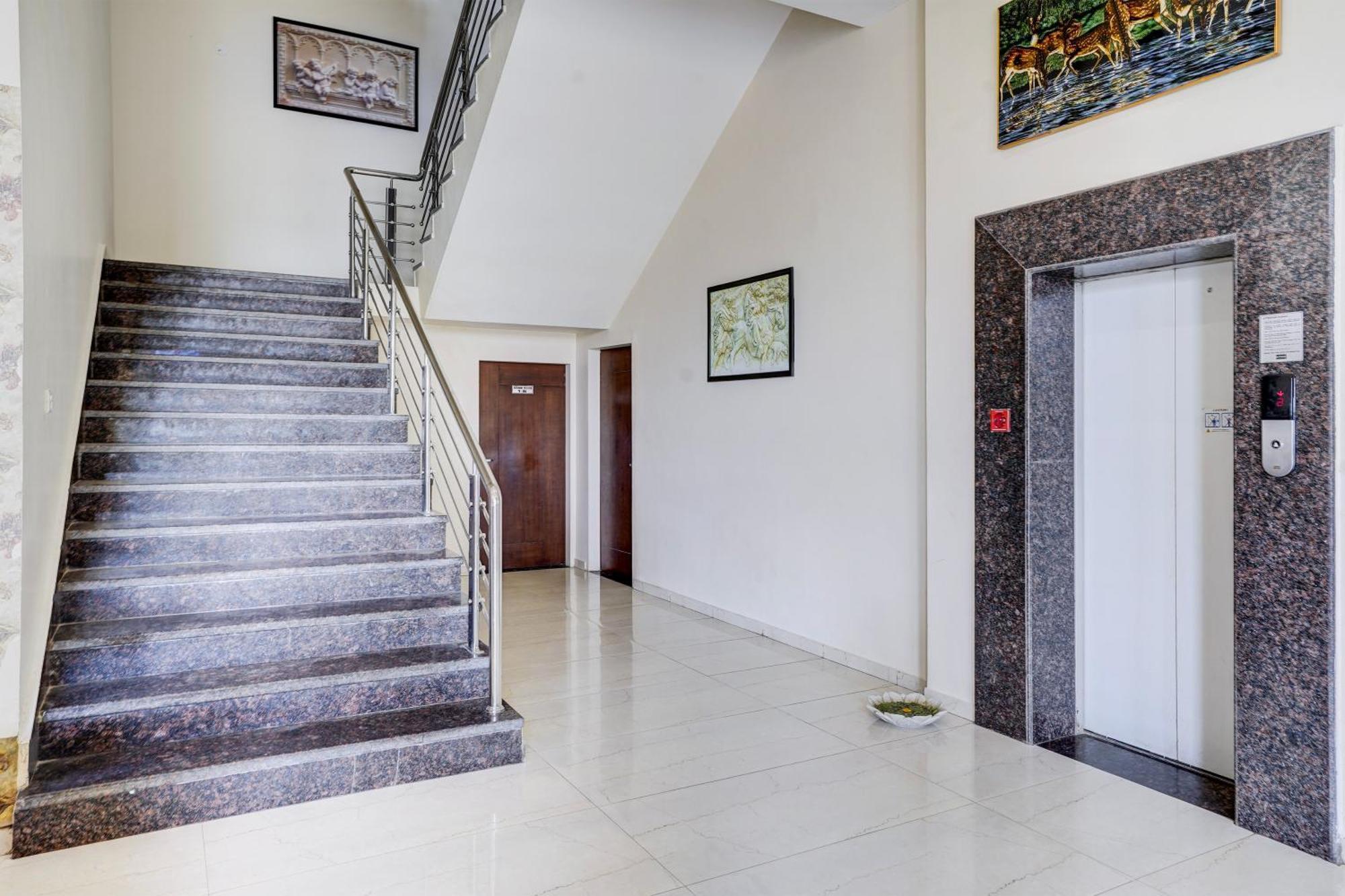 Hotel Amrit Manthan Chittorgarh ภายนอก รูปภาพ
